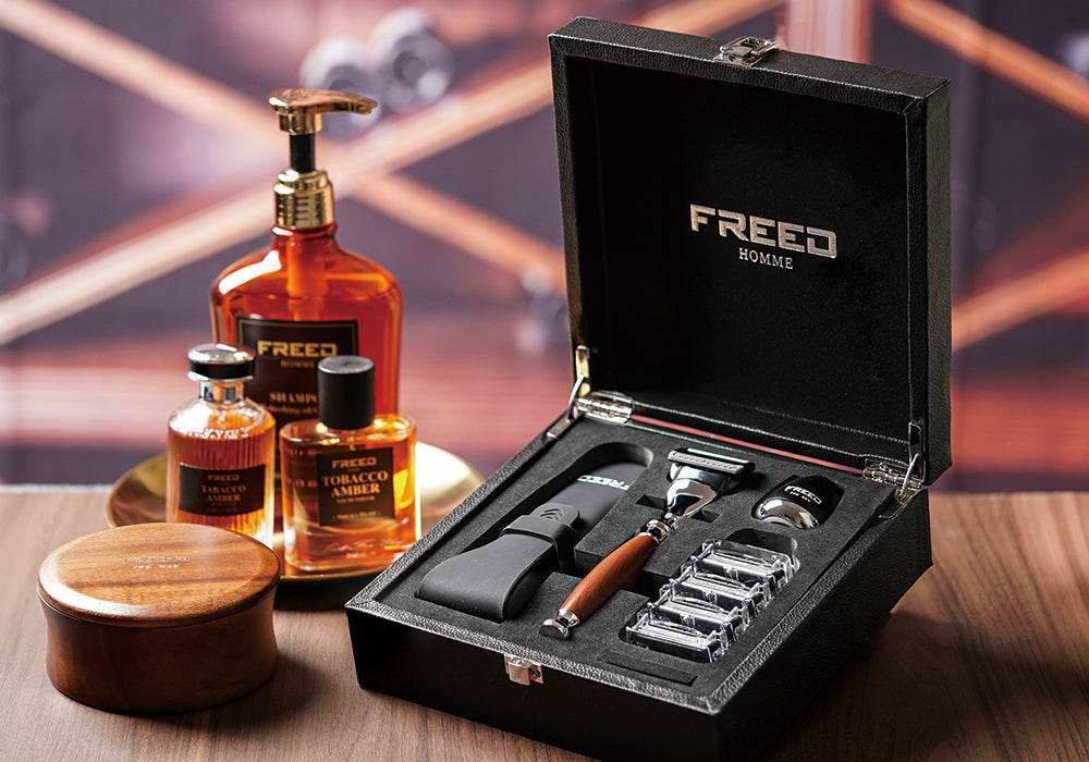 五刀式尊爵四件組禮盒 - FREED