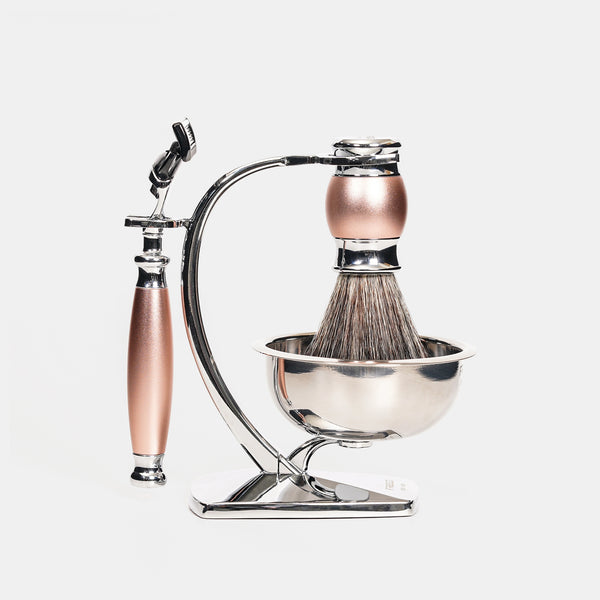 玫瑰金不鏽鋼,左側角度,FREED 客製化刻字。