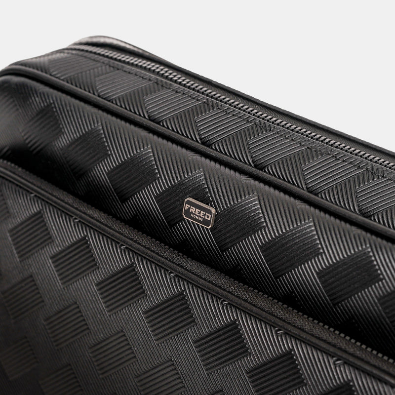 【FREED】編織壓花斜方格斜肩包