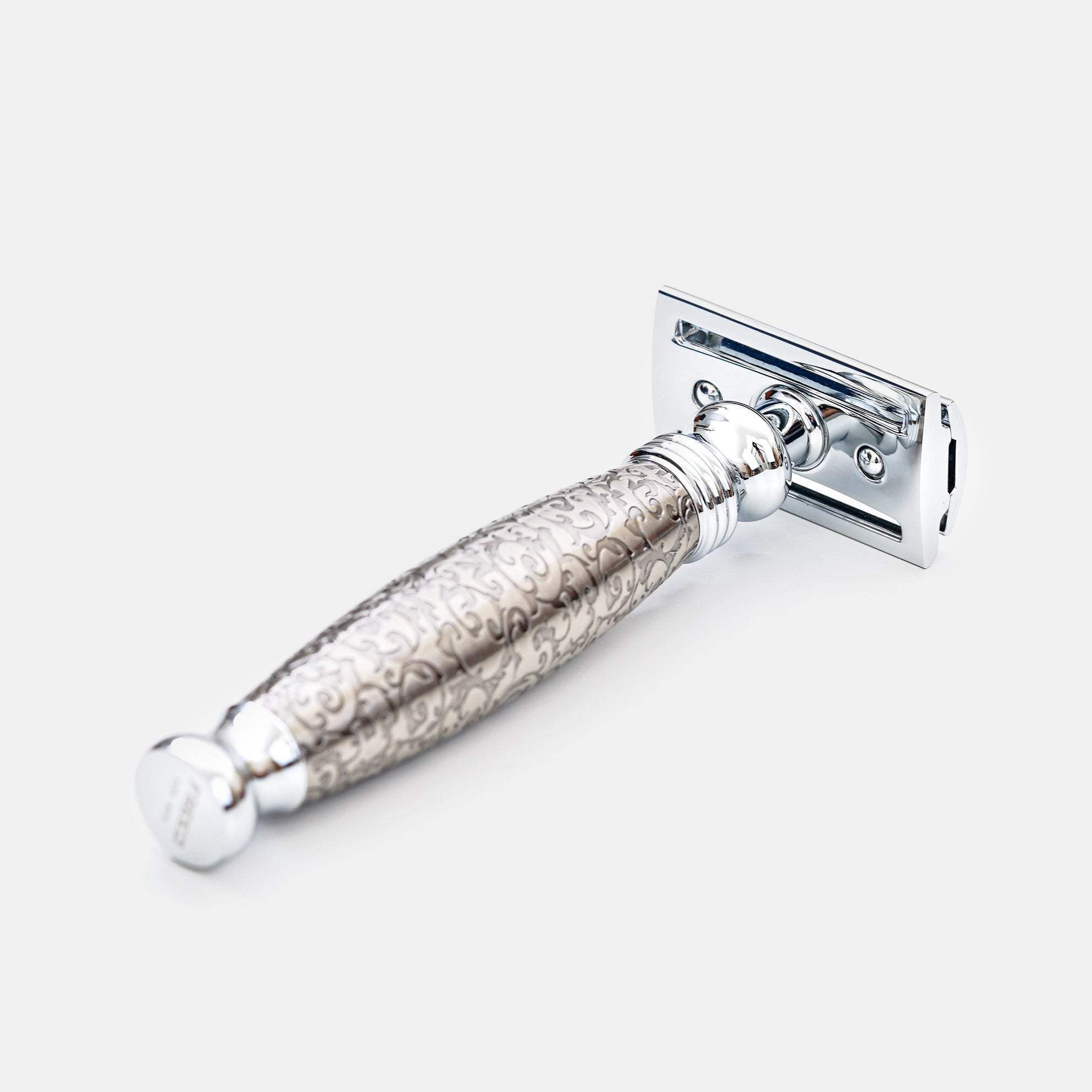 【FREED】封閉式復古雙刃安全刮鬍刀- 蝕刻雕花鍍鎳版 (附刀片10片) - FREED