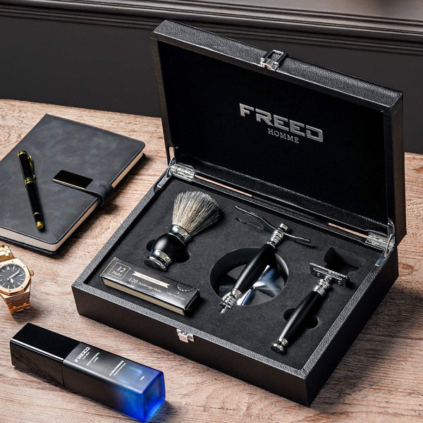 極致黑皮革禮盒,收納雙刃刮鬍刀。FREED 客製化刻字