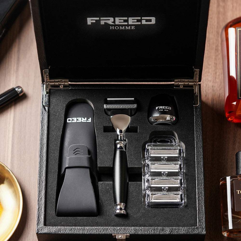 【FREED】尊爵四件組五刀式刮鬍刀禮盒 - 極致黑 - FREED