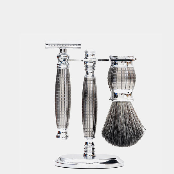 金屬材質,銀色,正面角度,乾淨背景。FREED 客製化刻字。