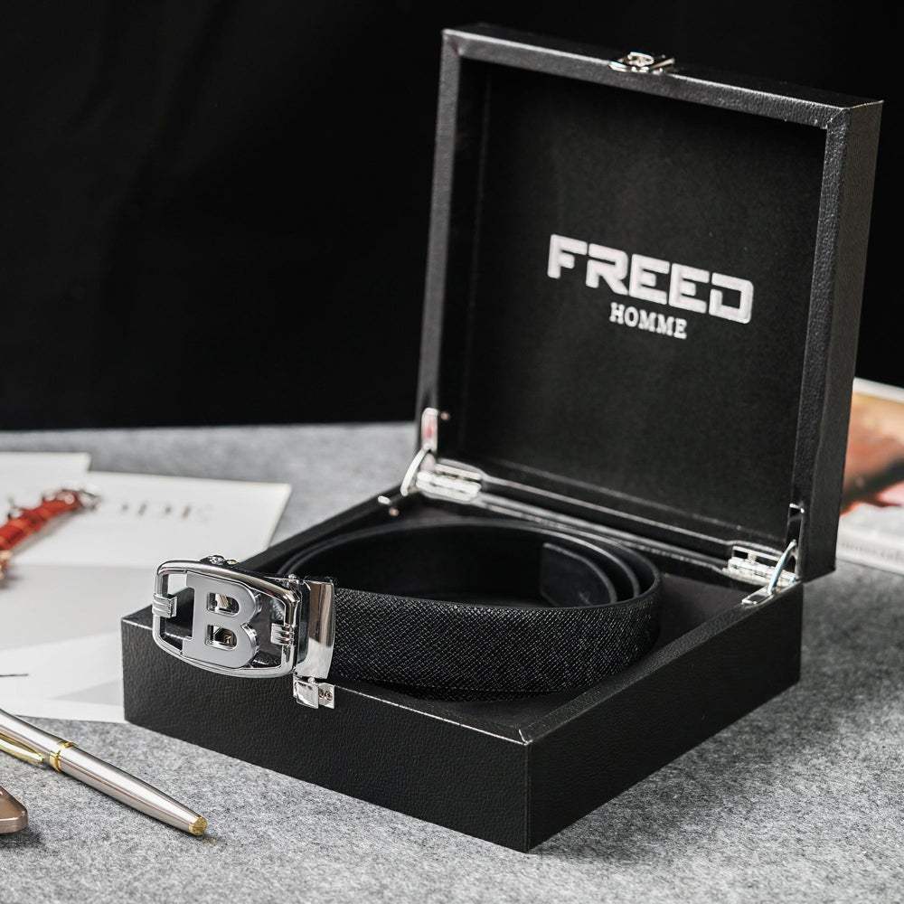 【FREED】時尚英文字母扣頭商務頭層牛皮自動皮帶 - FREED