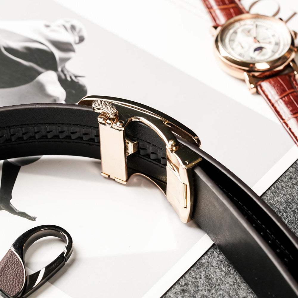 【FREED】時尚英文字母扣頭商務頭層牛皮自動皮帶 - FREED