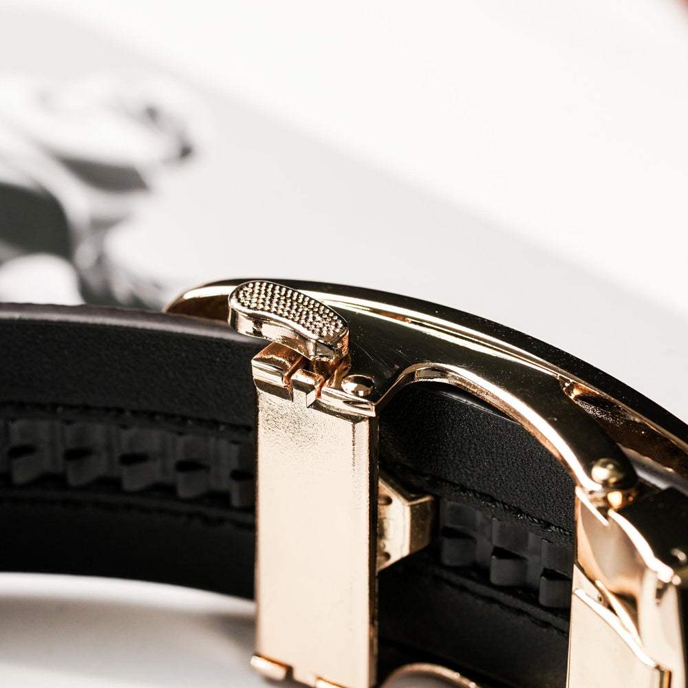 【FREED】時尚英文字母扣頭商務頭層牛皮自動皮帶 - FREED