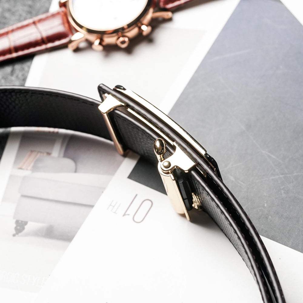 【FREED】極簡霧黑方扣商務休閒頭層牛皮自動皮帶 - 咖啡色 - FREED