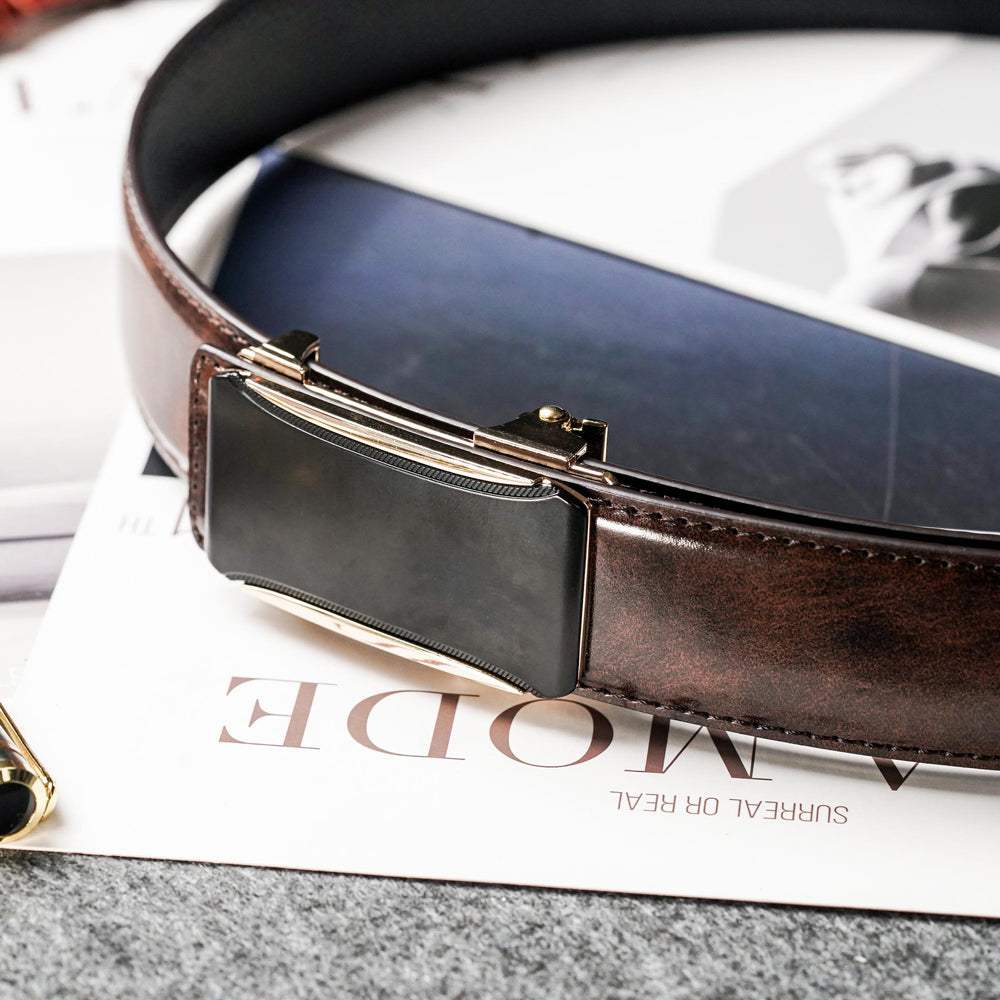 【FREED】極簡霧黑方扣商務休閒頭層牛皮自動皮帶 - 咖啡色 - FREED