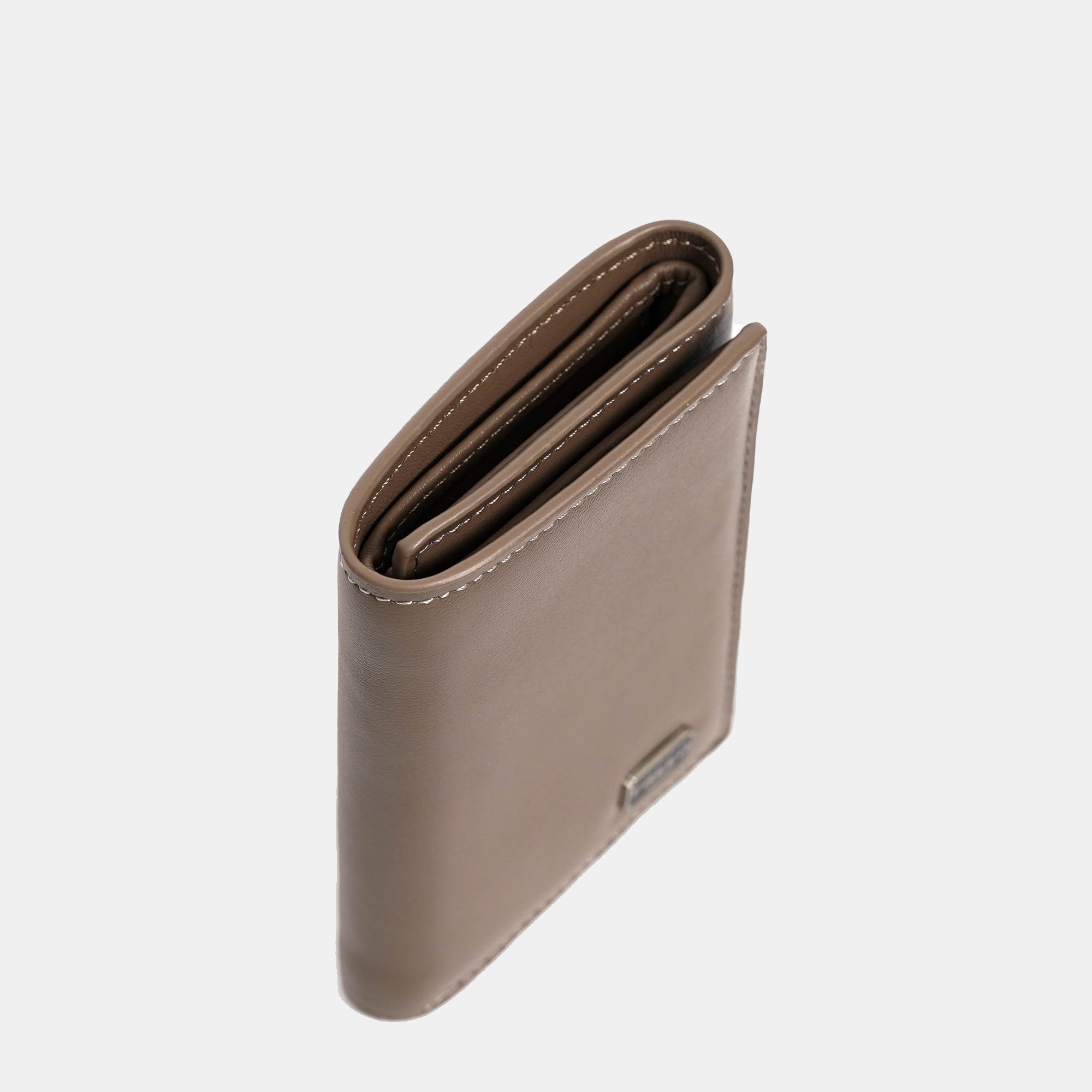 【FREED】紳士極潤頭層納帕(Nappa)真皮三折短夾 - 沙丘棕