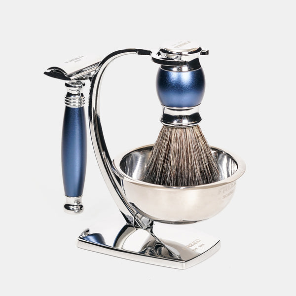 時尚藍金屬材質，展現優雅光澤，FREED客製化刻字。