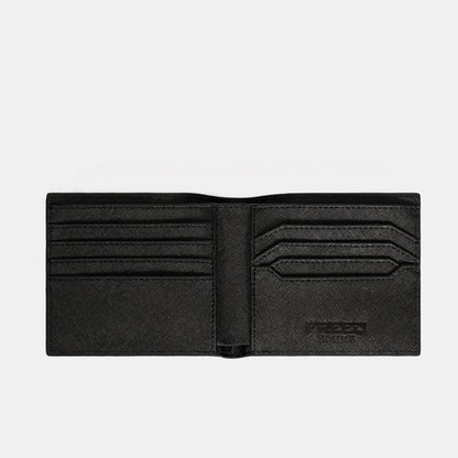Saffiano 十字紋黑色兩折短夾，內裡細節。FREED 客製化刻字。