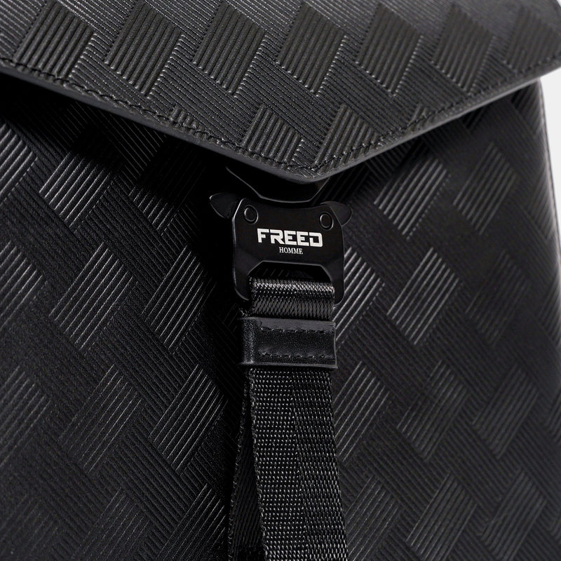 【FREED】編織壓花斜方格扣斜肩包