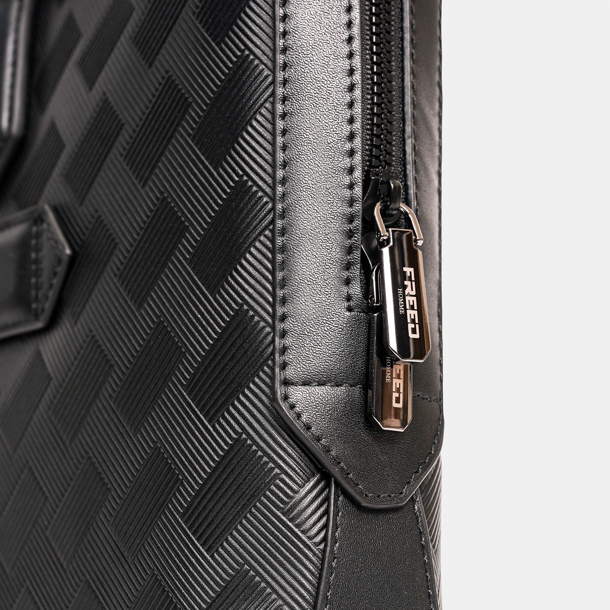 【FREED】編織壓花斜方格公事包