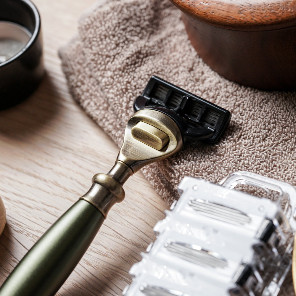 【古銅系列】五刀式刮鬍刀 - 大地綠