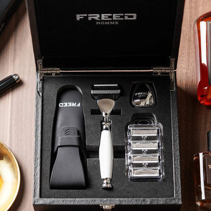 【兩週年特仕款】尊爵四件組刮鬍刀禮盒 - 珍珠白 - FREED