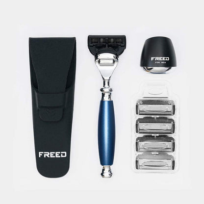 尊爵四件組刮鬍刀，時尚藍色金屬手柄，含刀頭。FREED 客製化刻字