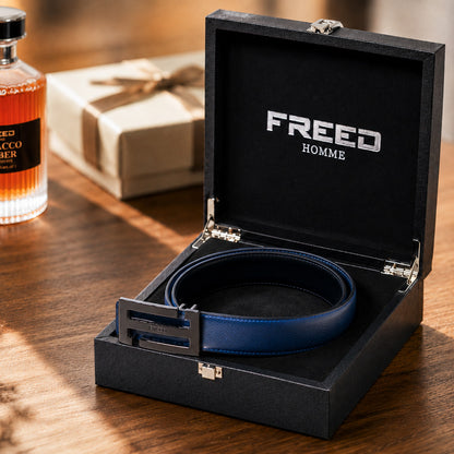 【FREED】金色/黑色扣頭手掌紋超纖維雙色皮帶-藍面黑底