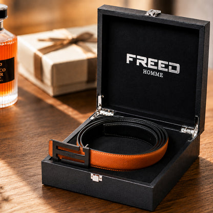【FREED】金色/黑色扣頭手掌紋超纖維雙色皮帶-棕面黑底