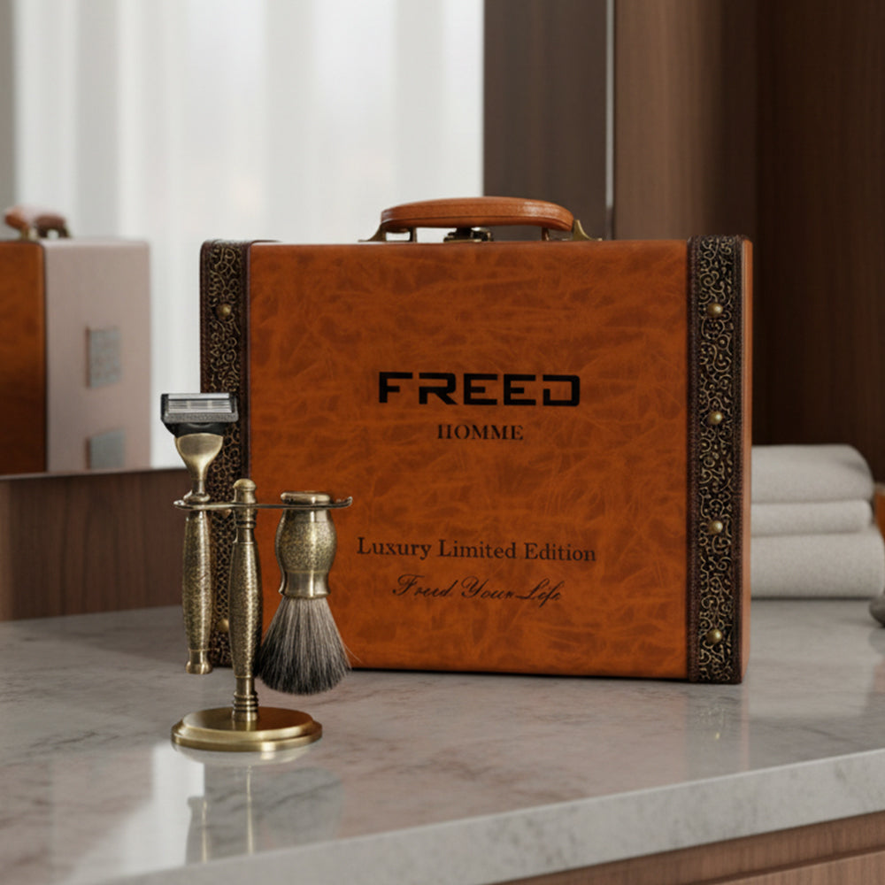FREED 【兩週年紀念款】 豪華典藏版刮鬍刀禮盒 - 仿古銅蝕刻雕花 包裝展示