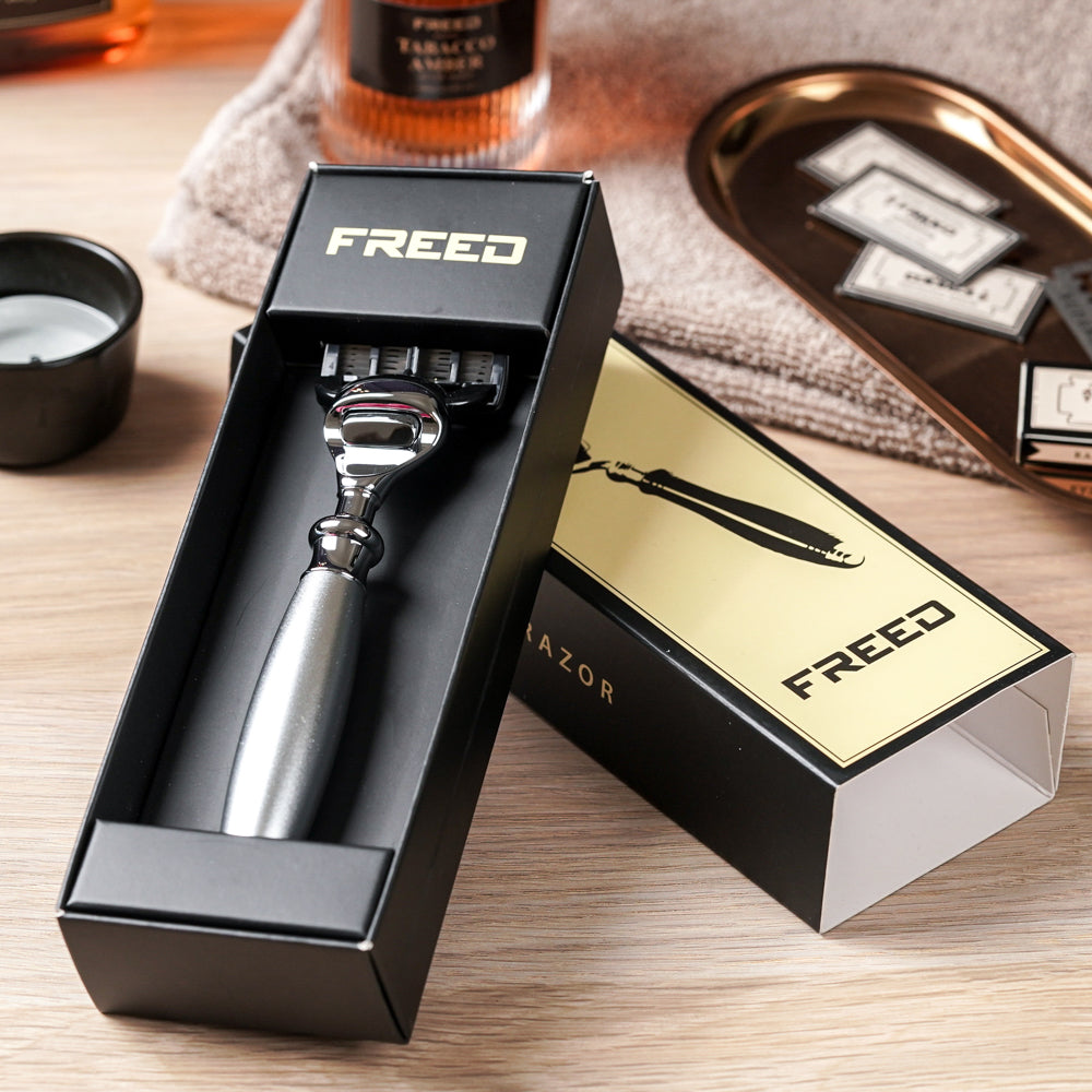 FREED 【一周年紀念款】五刀式刮鬍刀 - 阿提米絲 細節展示