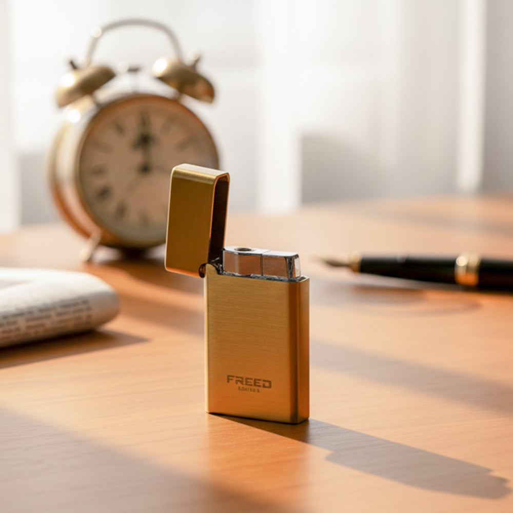 【FREED】金屬拉絲微光瓦斯打火機 - 古銅金