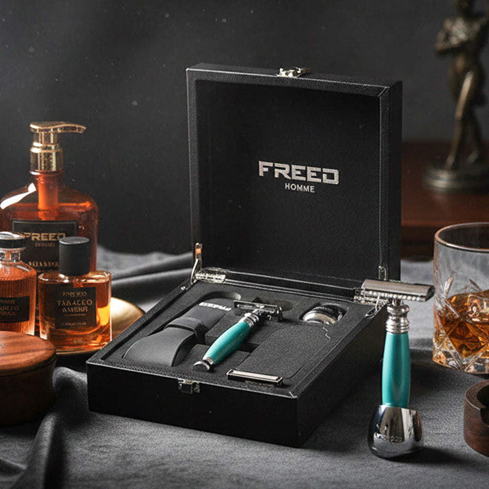 FREED 【兩週年特仕款】尊爵四件組雙刃刮鬍刀禮盒 - 湖水綠 商品情境展示