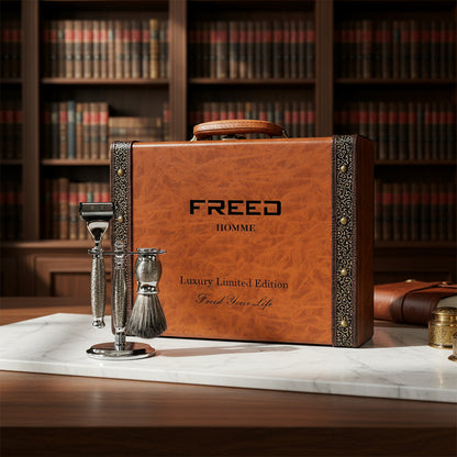 FREED 【兩週年紀念款】 豪華典藏版刮鬍刀禮盒 - 蝕刻雕花鍍鎳版 細節展示
