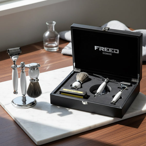 【兩週年特仕款】五刀式刮鬍刀豪華禮盒四件組 - 珍珠白